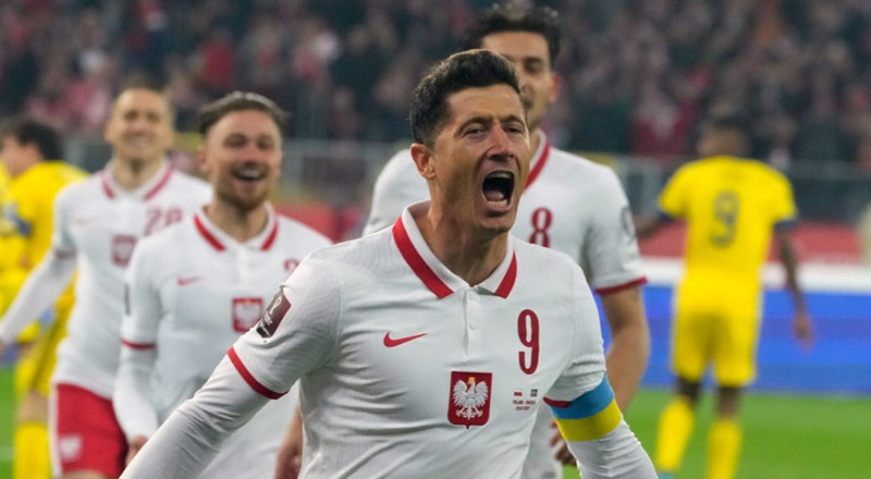 Robert Lewandowski dẫn đầu đội hình Ba Lan 2022